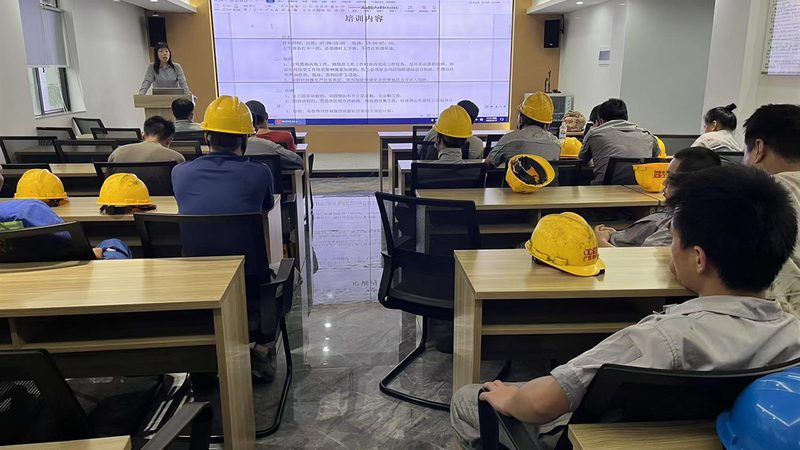 企业培训灯光音响设备参数解析：关键指标与选型逻辑**