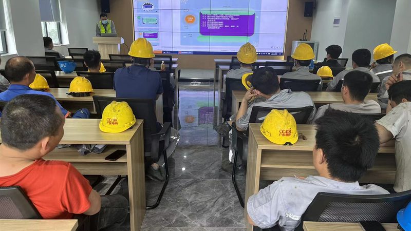 如何挑选少儿英语培训班：家长必知的四大要点